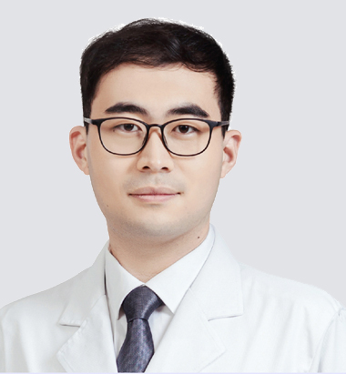 任  浩丨主治医师